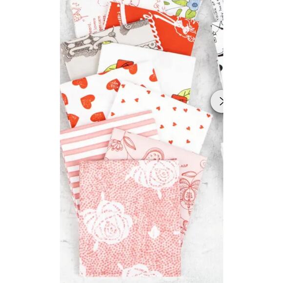 Riley Blake Fabrics Be Mine Valentine Fat Quarter Bundle 34 Piece 100% Cotton - Picture 8 of 8